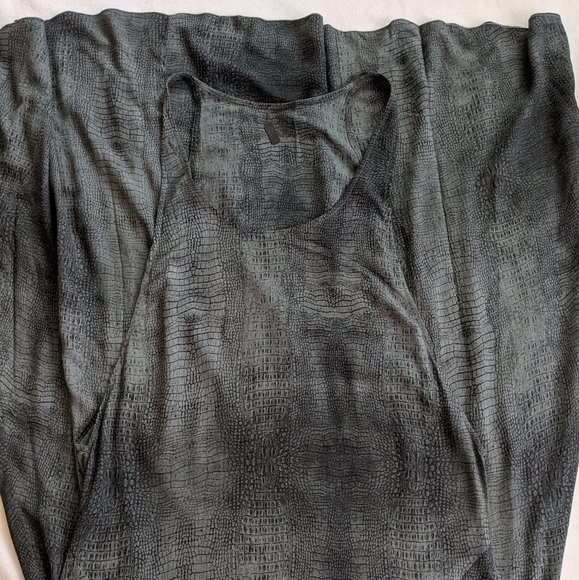 Indah Gray Crocodile Print Boho Maxi Dress - Picture 11 of 11